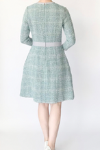 画像をギャラリービューアに読み込む, Aライン グログラントリム ツイードドレス - ペールブルー&グレー