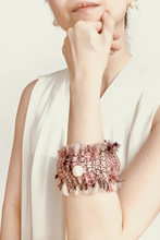 画像をギャラリービューアに読み込む, Luxurious Tweed Bangle Cuff - Dusty Pink
